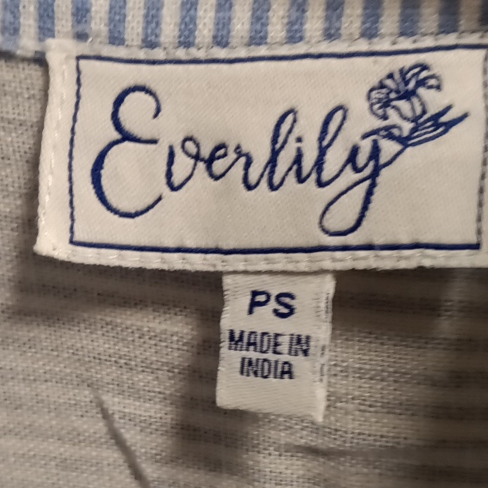 Everlily blue & white seersucker sleeveless dress w flat pockets Size PS